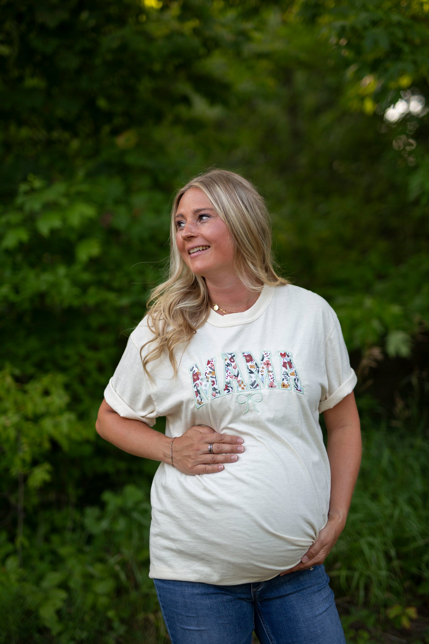 Mama embroidered - Bow t-shirt