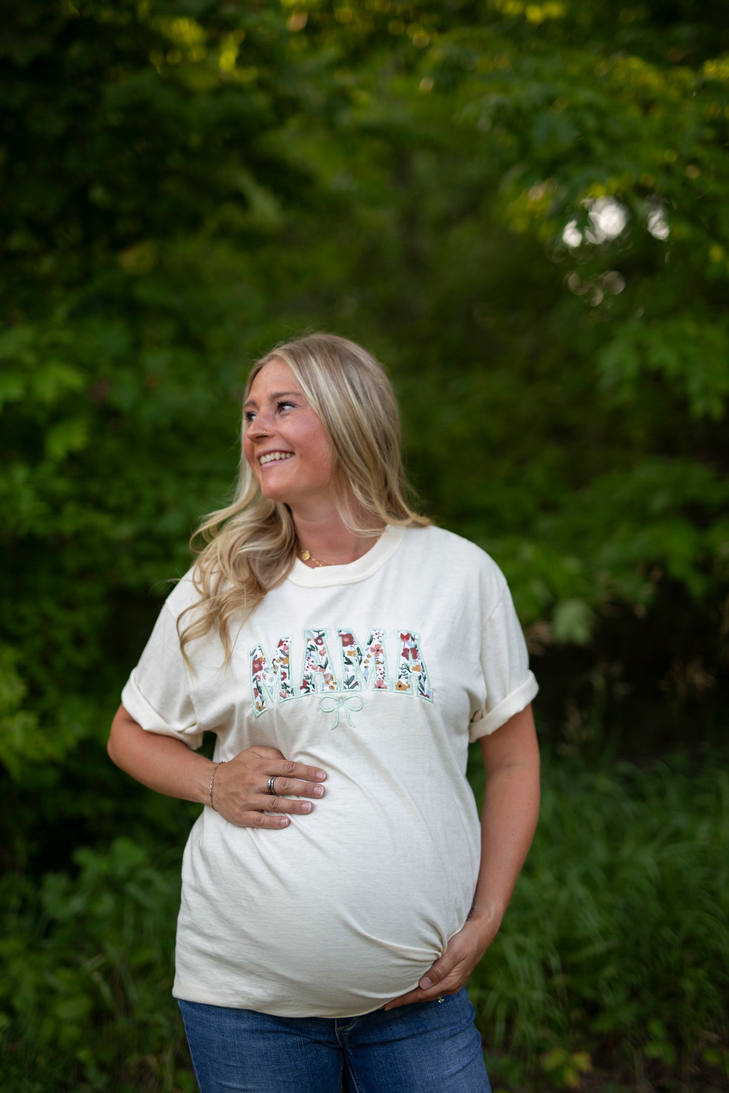 Mama embroidered - Bow t-shirt