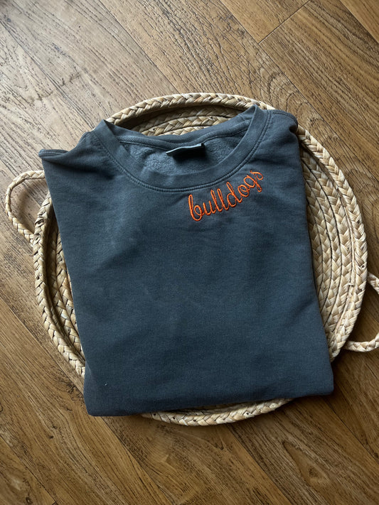 Bulldog Cursive Collar