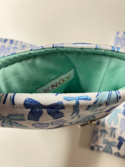 Book Sleeve - blue bows