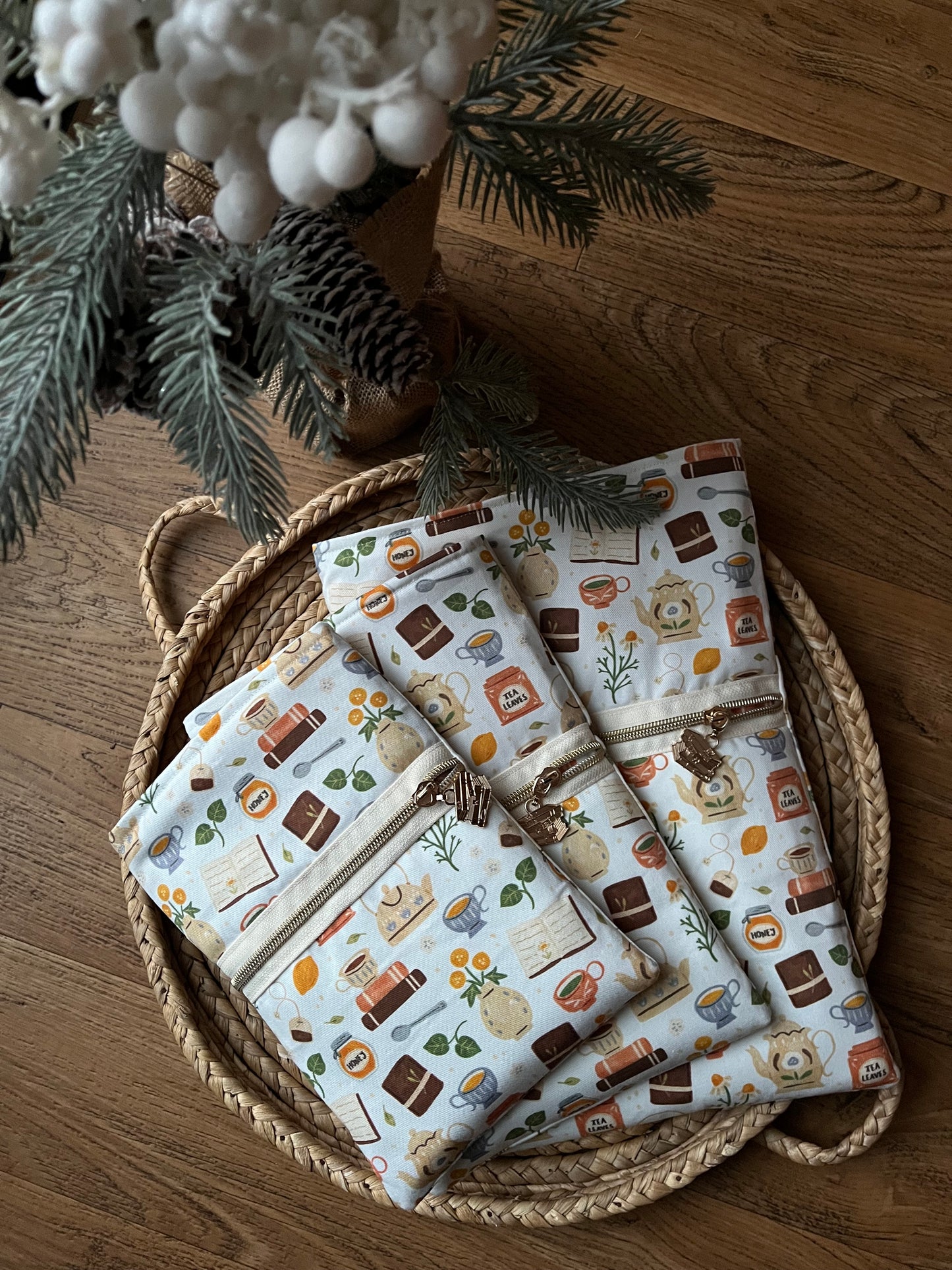 Book Sleeve - Winter Tea