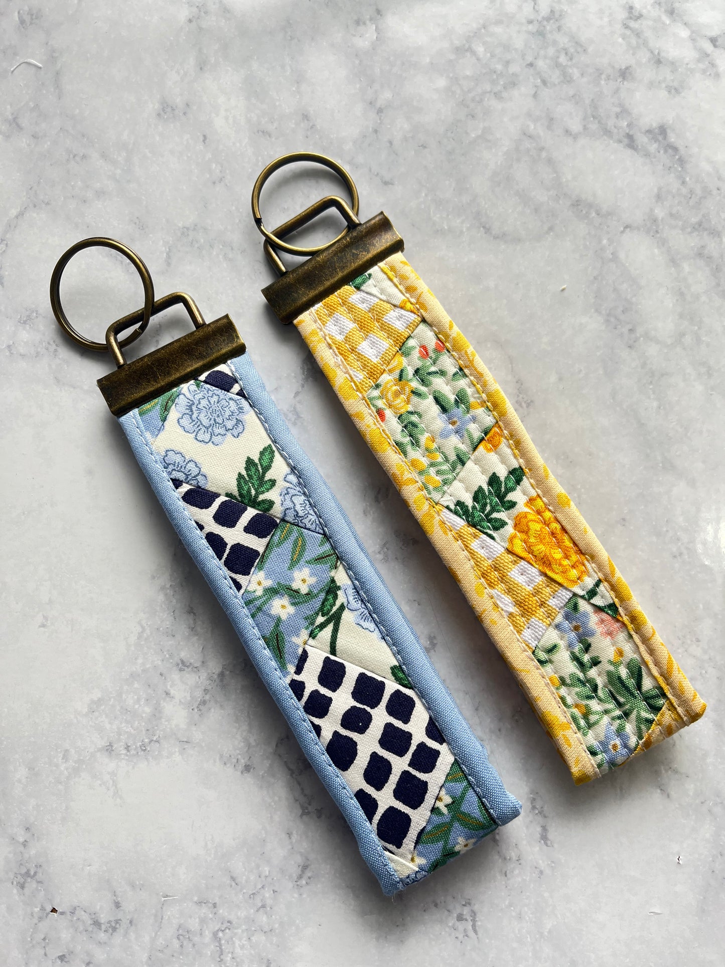 Quilted Wristlet Lanyard - Sunny Side Floral