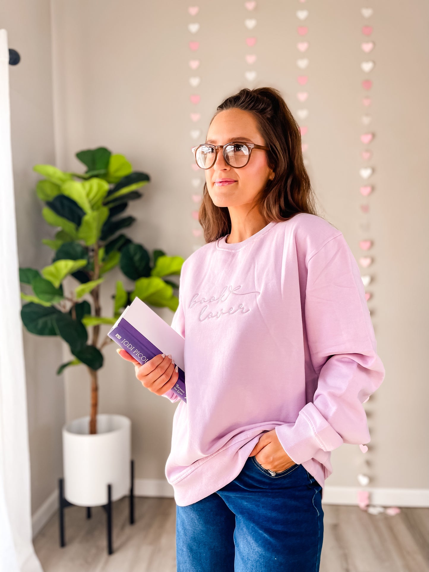 Book Lover with bow sweatshirt Lavender