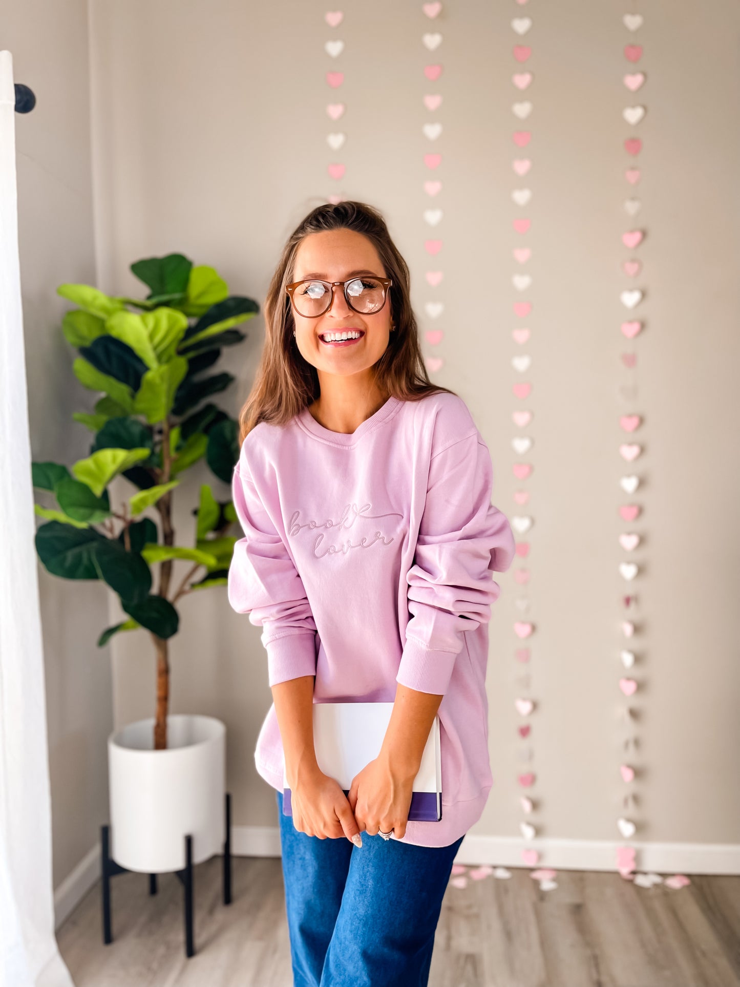 Book Lover with bow sweatshirt Lavender