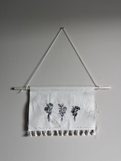 Birth flower wall decor
