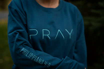 PRAY embroidered crewneck