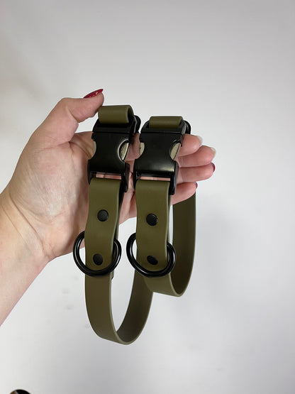Olive collar with black hardware