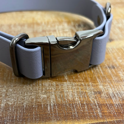 Gray collar with gray hardware